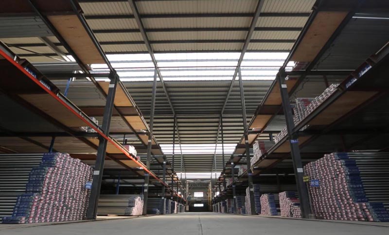 倉(cāng)儲(chǔ)間