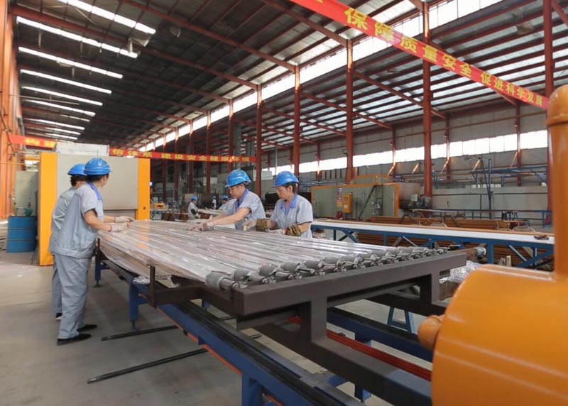 忙碌車間隊(duì)伍